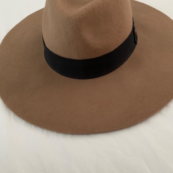 Wool Hat - Picture 3 of 3